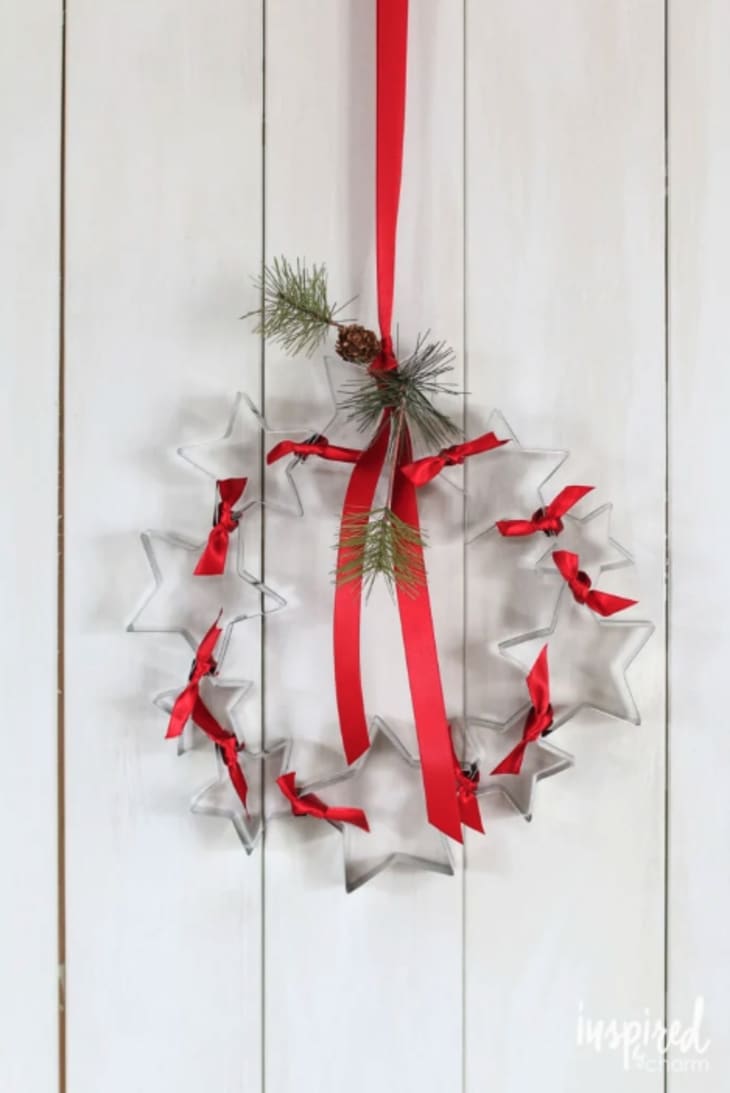 15 DIY Christmas Wreaths How to Make a Holiday Wreath Apartment Therapy